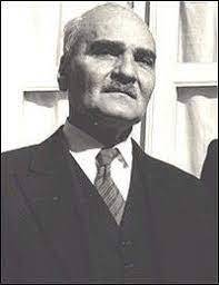 در تقابل لیبرالها و محافظهکاران و چپگرایان عصر مشروطه در تقابل لیبرالها و محافظهکاران و چپگرایان عصر مشروطه