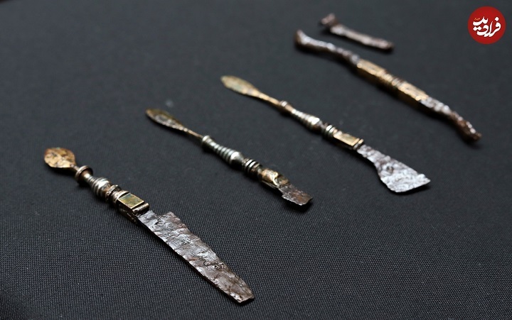 کشف مقبرۀ ۲ هزارسالۀ یک پزشک به همراه کیت کامل جراحی!