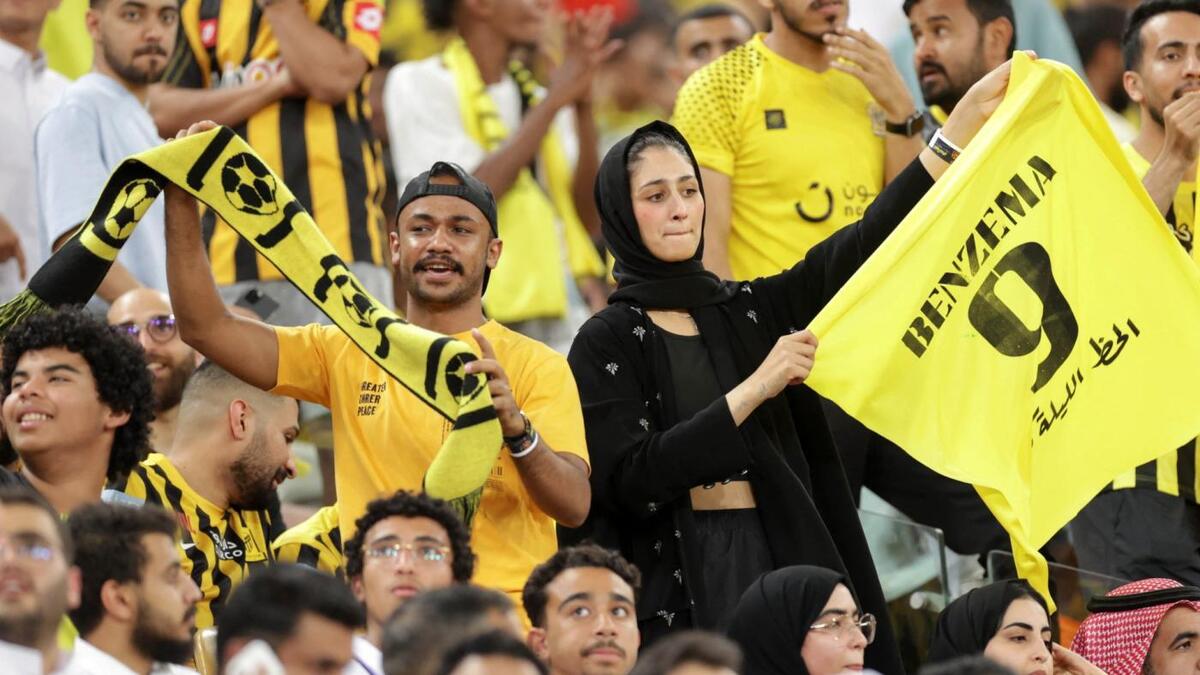 چطور پول هنگفت باشگاه های عربستان سعودی، سرنوشت فوتبال منطقه را تغییر می دهد؟