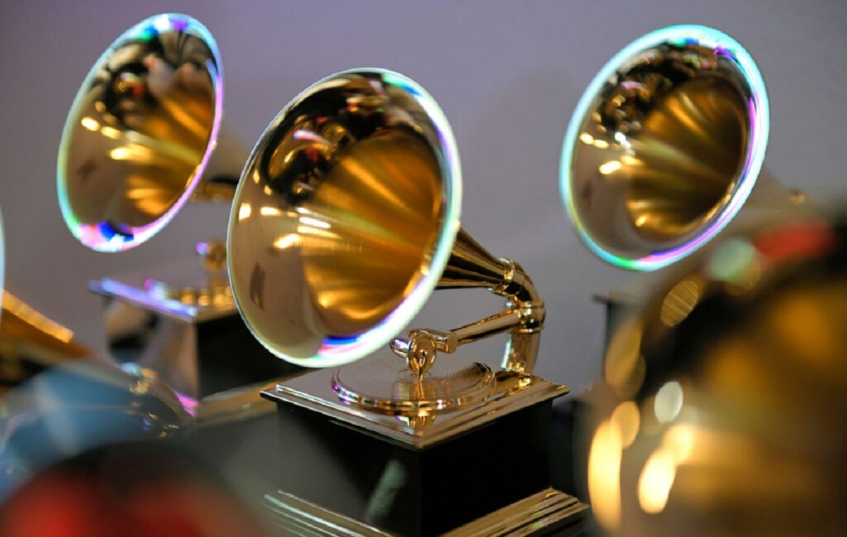 مسئول برگزاری جوایز گرمی: کمیته آهنگ‌های ساخته‌شده با هوش مصنوعی برنده جایزه گرمی نخواهند شد