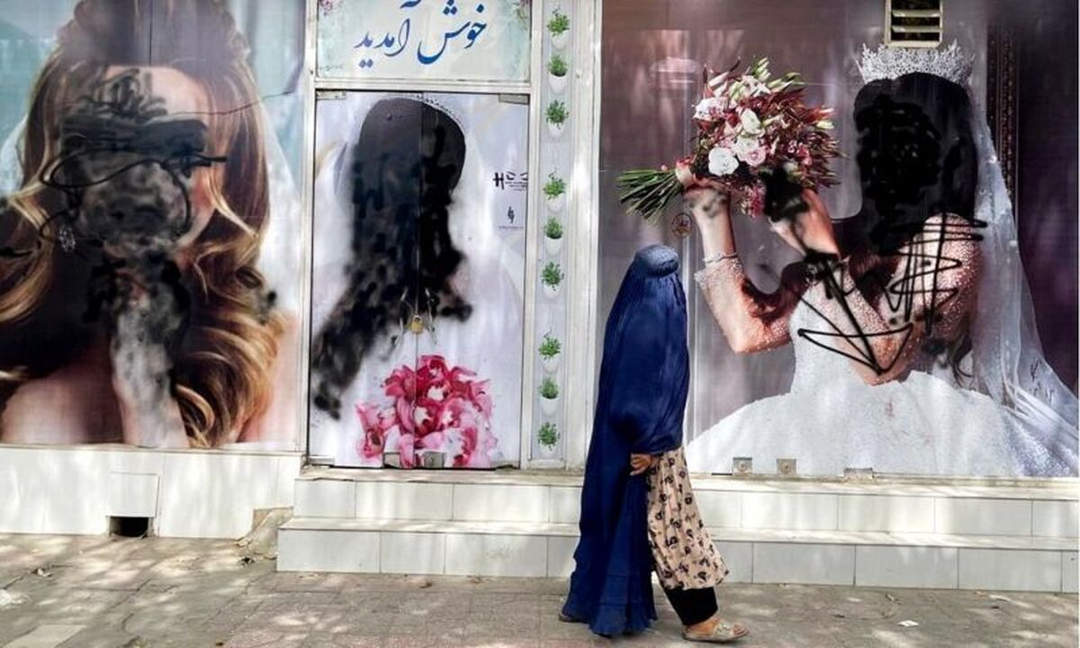 طالبان تمام آرایشگاه‌ های زنانه را بست