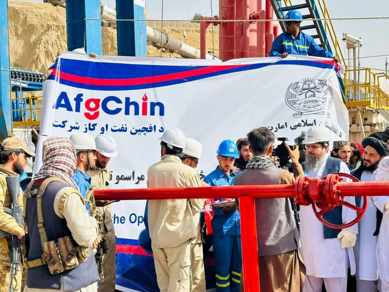 آغاز تولید نفت در افغانستان با کمک چینی ها (+ عکس) 4