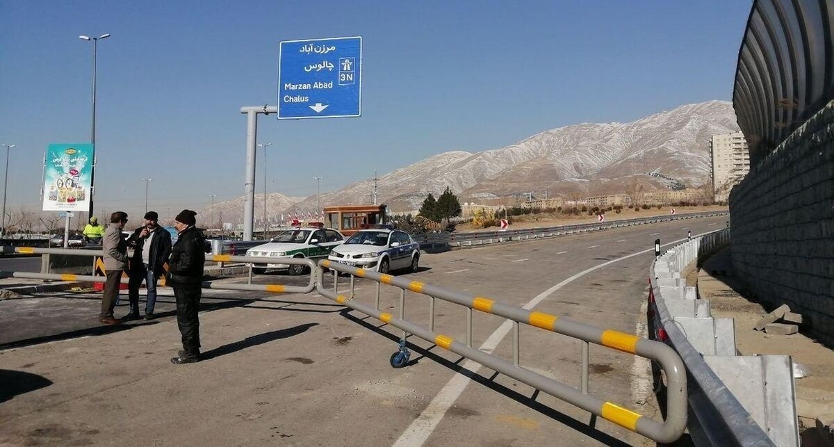 عوارضی ۳۰۰ هزار تومانی برای رفت و برگشت ۵۴ کیلومتر از آزادراه تهران -شمال؟ / یک مسئول: نرخ‌ها به صورت محرمانه برای وزیر راه ارسال شده