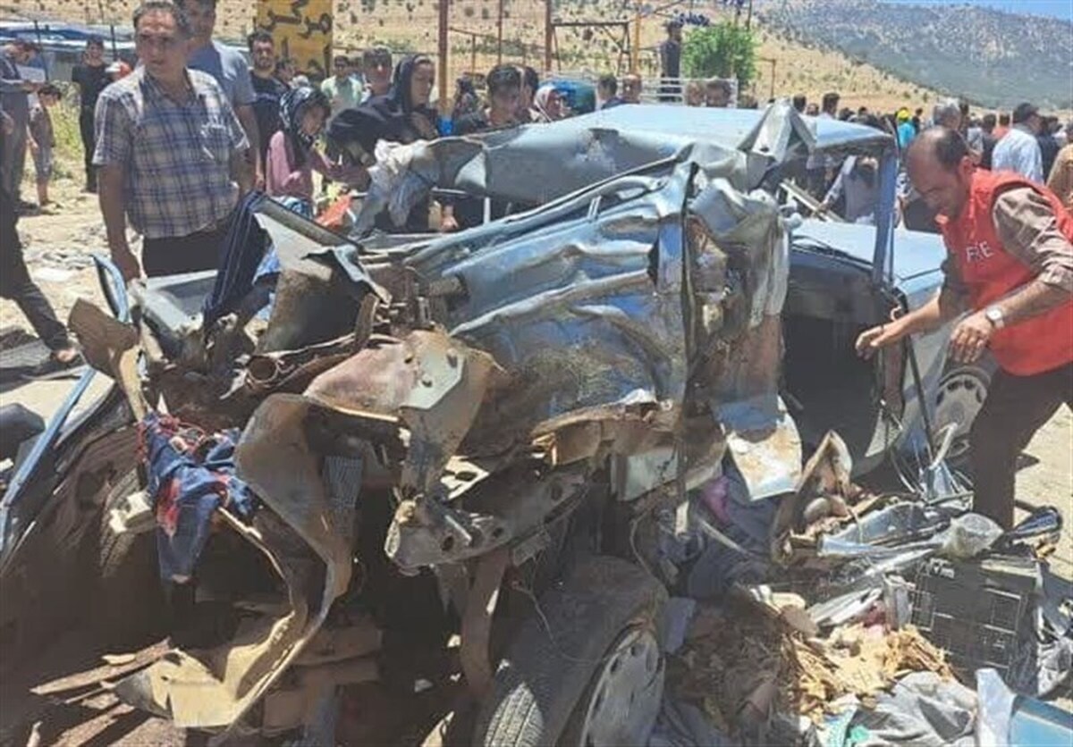 ۶ کشته و ۳۷ مصدوم در تصادف زنجیره ای  جاده یاسوج (+عکس و فیلم)