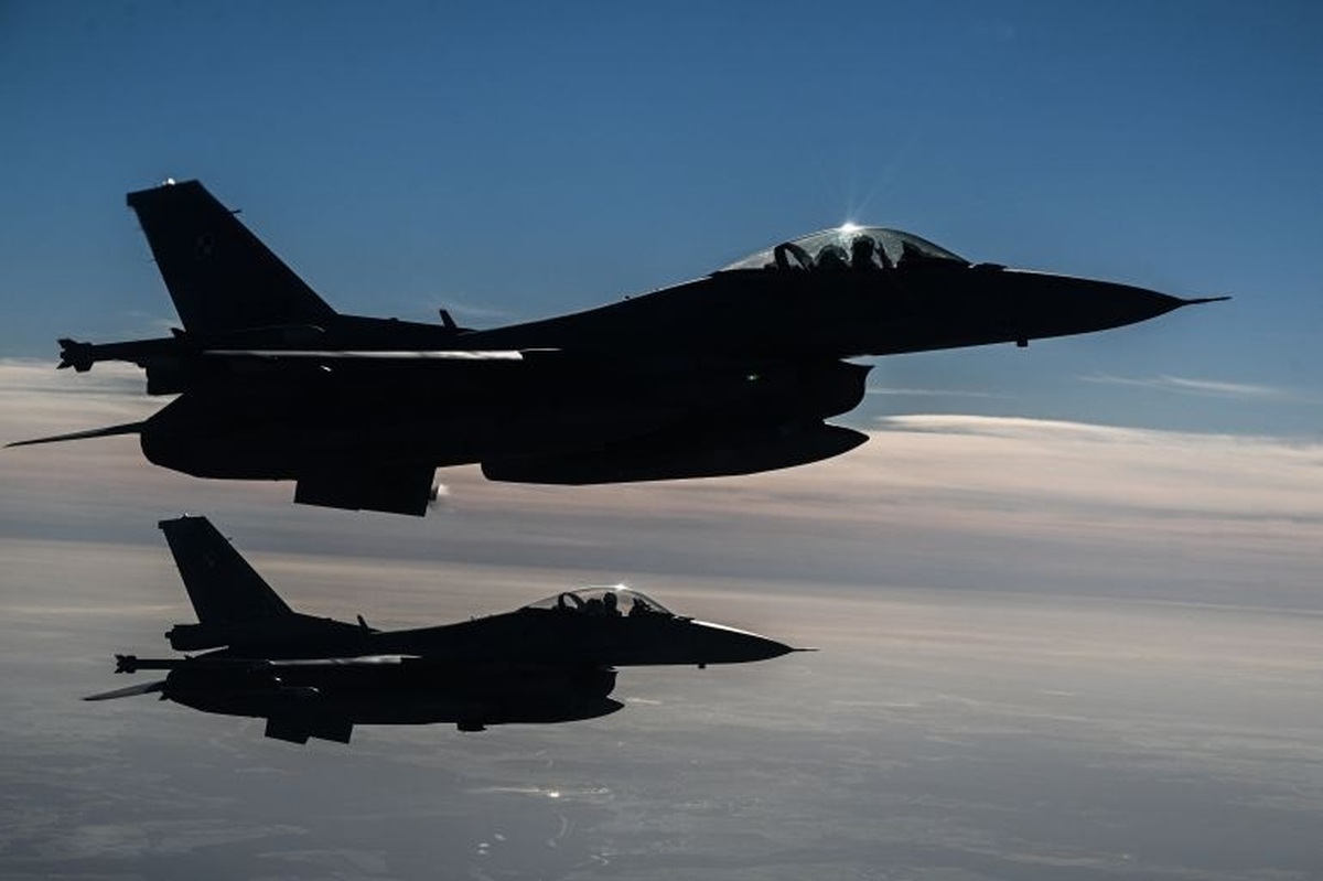 امریکا : اعزام جنگنده اف 16 به خلیج فارس / هدف : جلوگیری از توقیف نفتکش ها توسط ایران