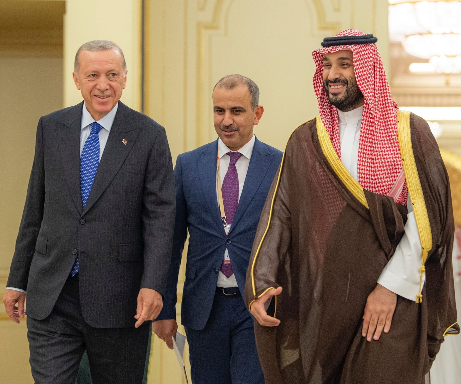 سفر اردوغان به عربستان سعودی   و استقبال محمد بن سلمان ولیعهد از او - قصر السلام در جده