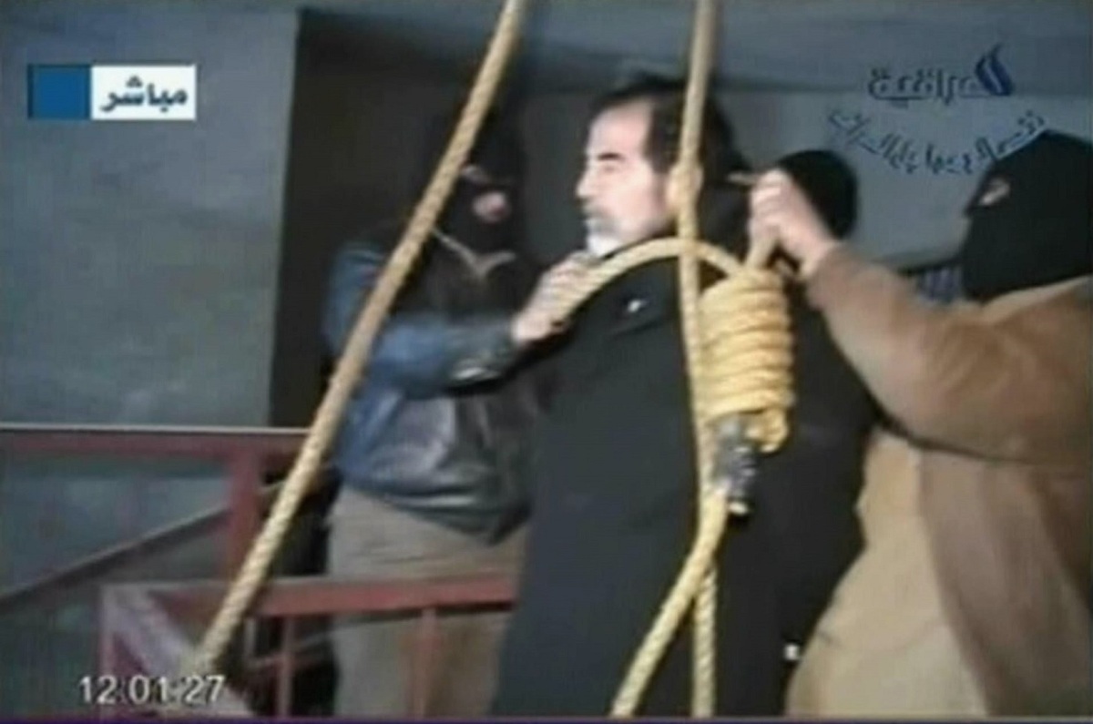 آیا واقعا صدام را ایرانی‌ها اعدام کردند؟ چهار دهه کشمکش صدام با ایران چه بلایی به سر او آورد (فیلم)