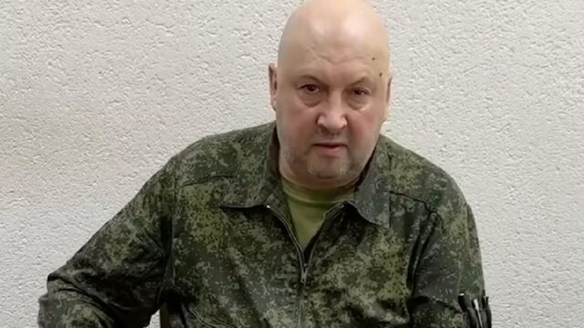 سکوت کرملین درباره وضعیت فرمانده ارشد ارتش روسیه