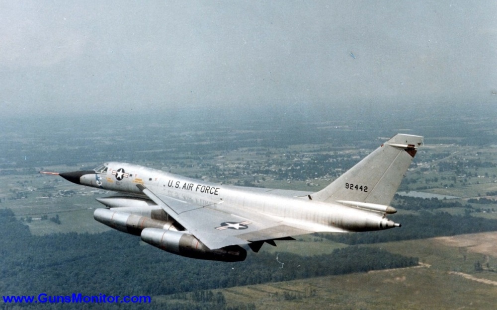 هواپیمای فراصوت کانویر بی-58 هاستلر؛ بدترین بمب افکن ساخت آمریکا