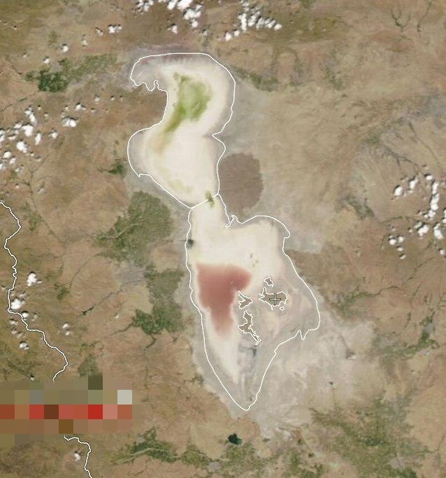 عکس ماهواره ای از دریاچه ارومیه