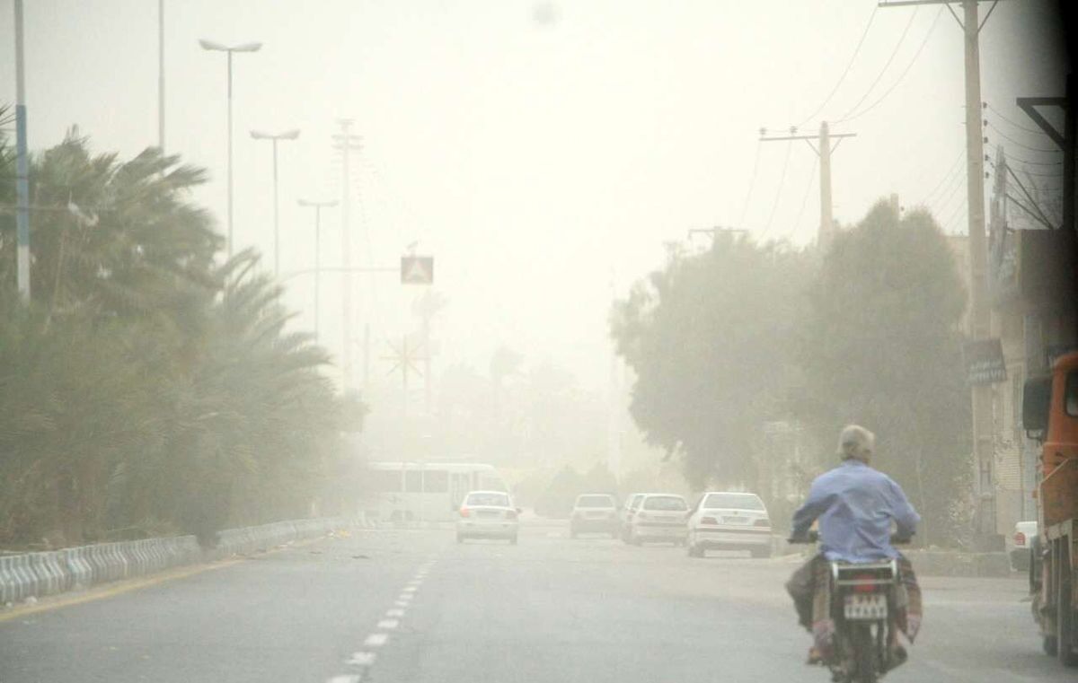 دبیر ستاد ملی گرد و غبار : خواف و سرخس غبارآلود و فوق بحرانی هستند