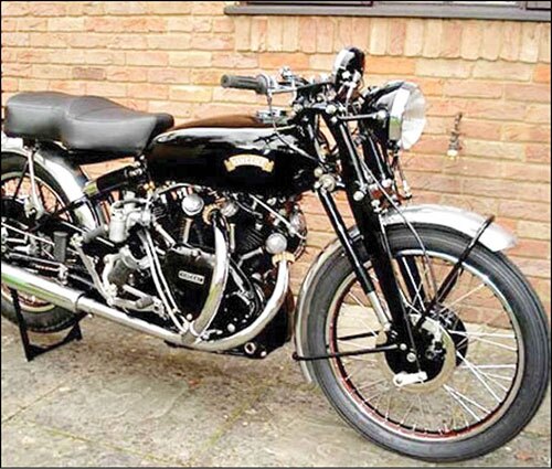موتورسیکلت انگلیسی  Legendary British Vintage Black