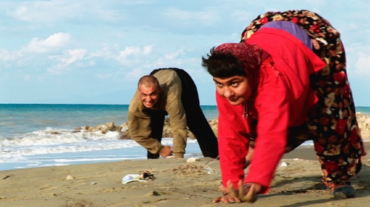 خانواده ای عجیب در ترکیه که چهار دست و پا راه می روند