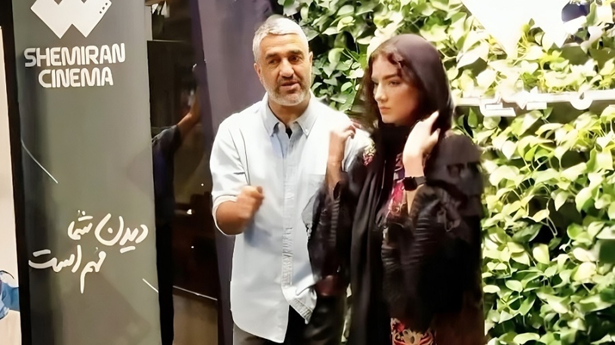 رفتار سرد و عجیب پژمان جمشیدی با بازیگر زن جوان مقابل دوربین ها (فیلم)