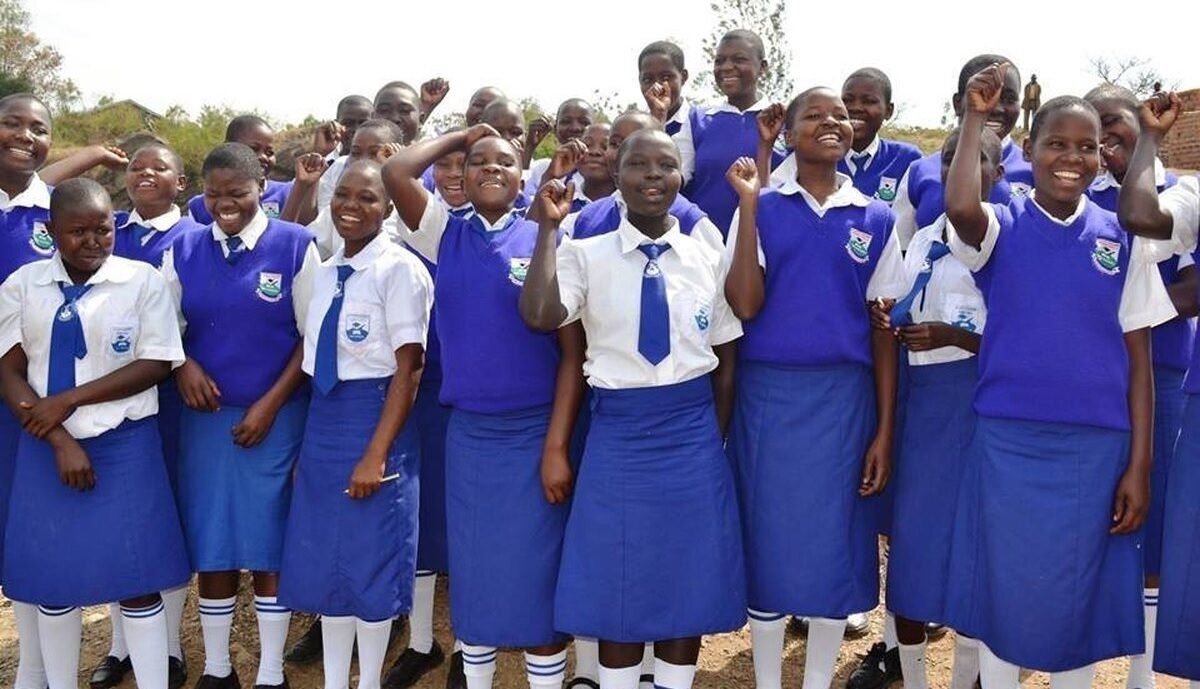 ده‌ها دانش‌آموز دختر در کنیا زامبی شدند! (+فیلم)