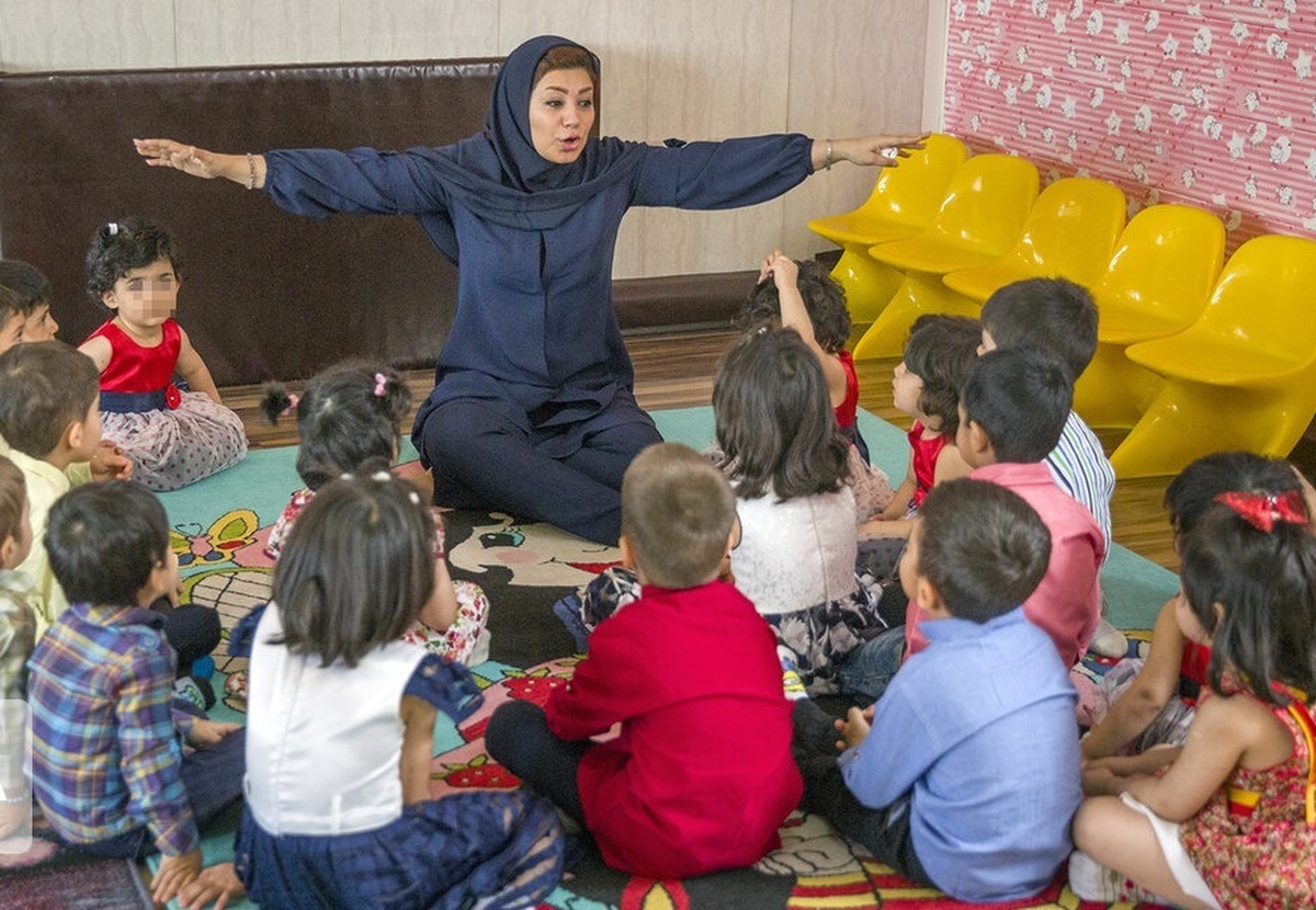 آموزش « زبان خارجی » در مهدکودک، ممنوع / اعلام بسته‌ های آموزشی مجاز برای تدریس در کودکستان‌