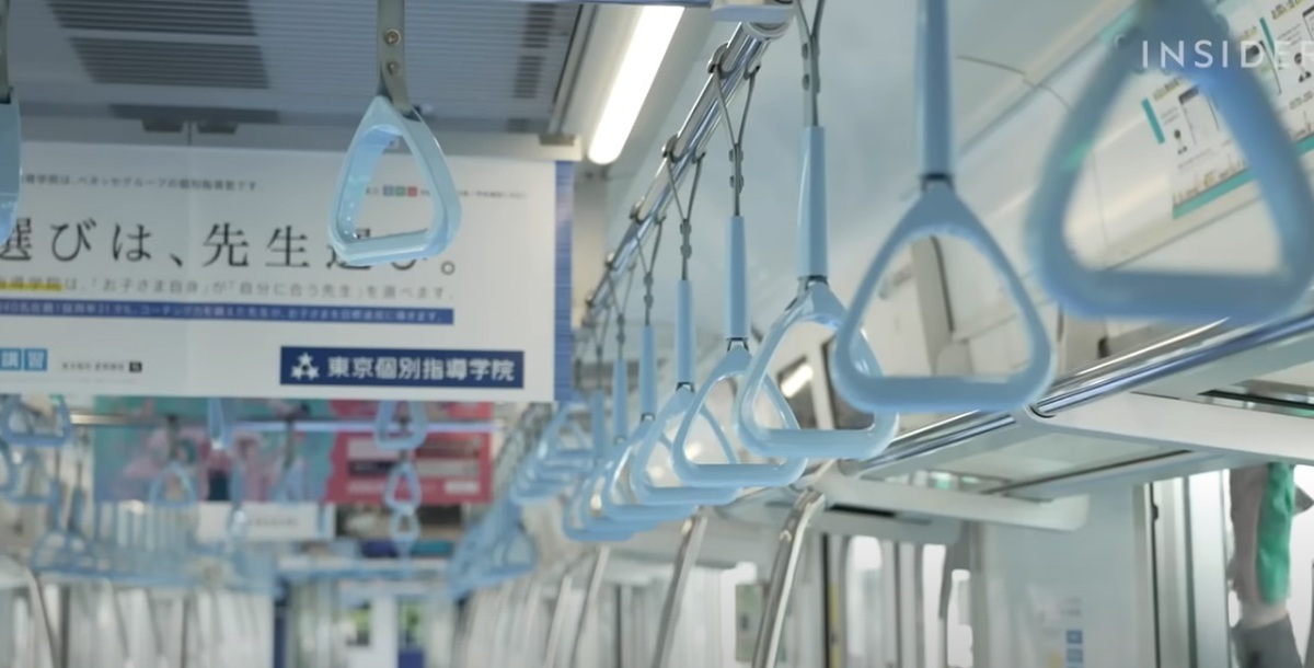 تمیز کردن قطارهای مترو در توکیو/ متروی توکیو به تمیزی معروف است (فیلم)