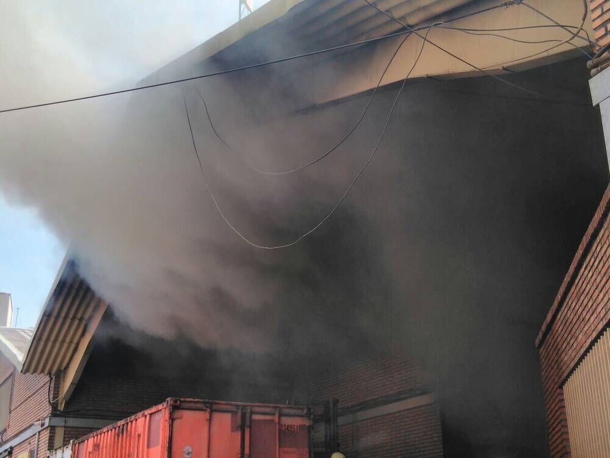 توضیحات سخنگوی آتش‌نشانی درباره آتش‌ سوزی در انبار های وزارت دفاع