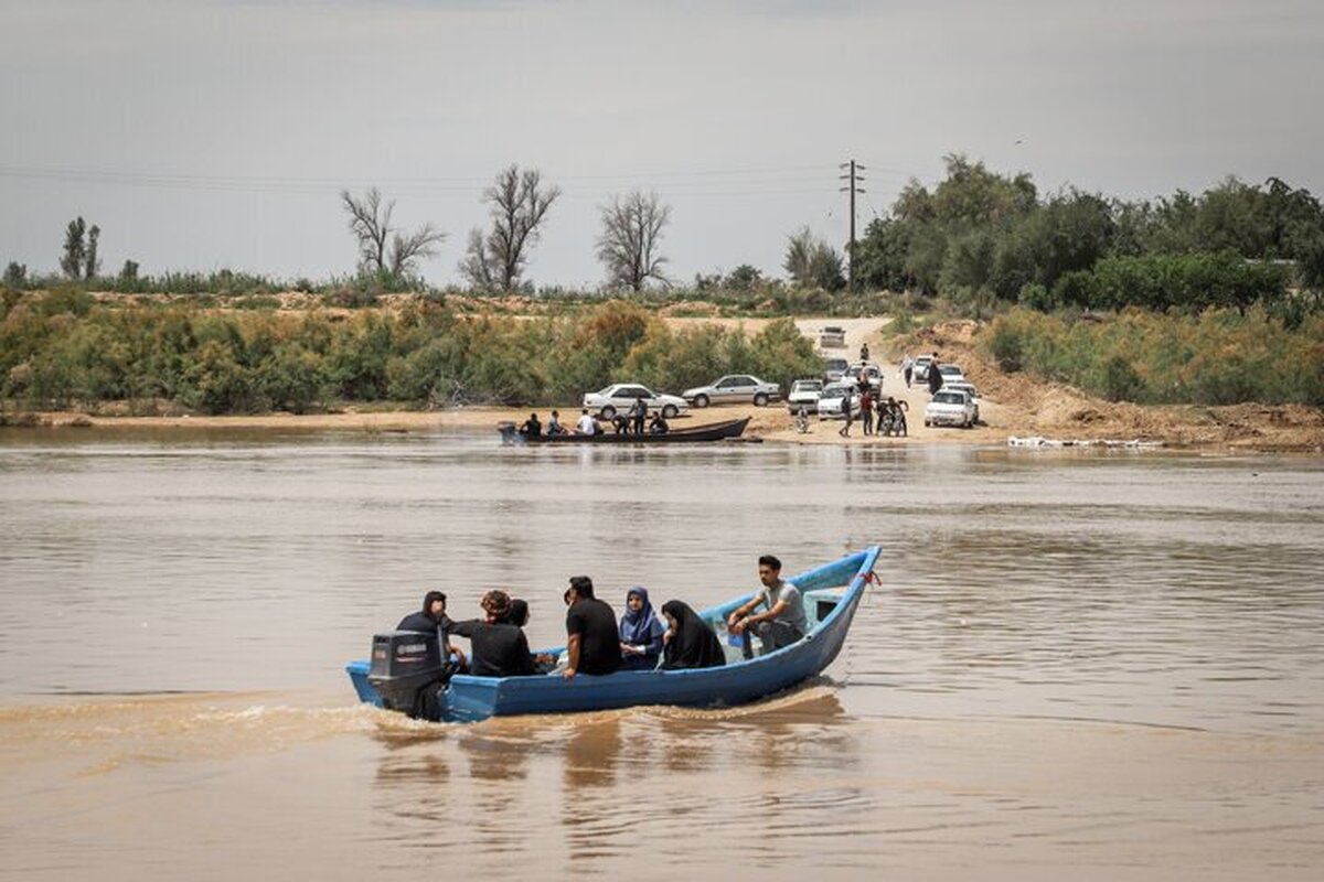 رنج پرتکرار مردم عنافچه خوزستان (+عکس)/ از ترک تحصیل تا تردد با قایق