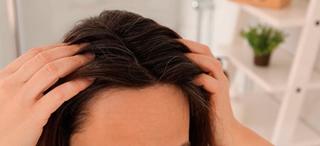 5 ویتامین برای پیشگیری از ریزش مو مرتبط با تیروئید