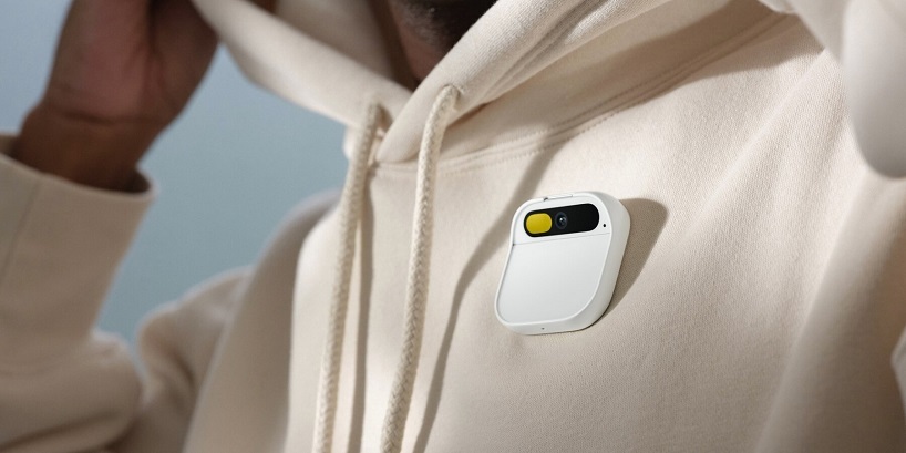 هیومین ای آی پین؛ گوشی هوشمند پوشیدنی که اطلاعات را کف دست کاربر نمایش می دهد