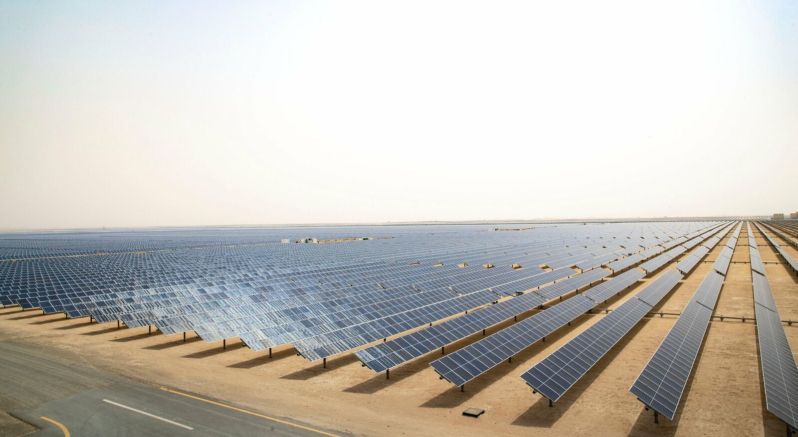 نیروگاه خورشیدی الظفره امارات