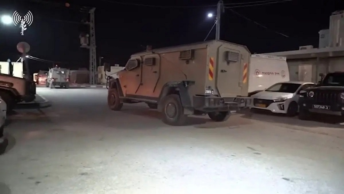 لحظه منهدم شدن خودروی ارتش اسرائیل در تله انفجاری - جنین (فیلم)
