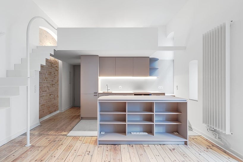 بازسازی آپارتمان 29 متر مربعی در برلین با استفاده بهینه از فضای داخلی