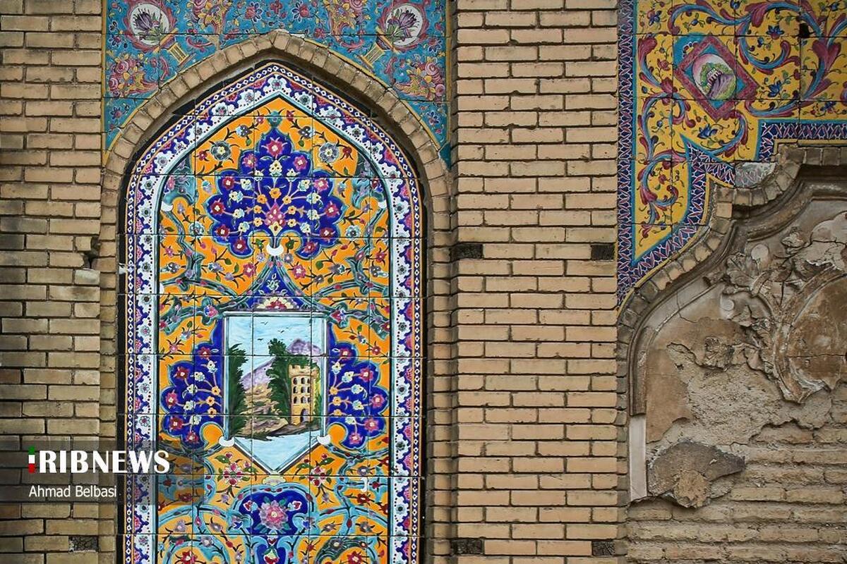 کاخ عشرت‌آباد؛ عمارتی با زیبایی‌های تاریخی و معماری منحصر به فرد (عکس)