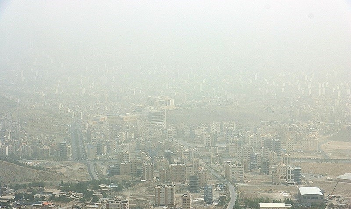 احتمال تعطیلی مدارس تهران در روز چهارشنبه به علت تداوم آلودگی هوا