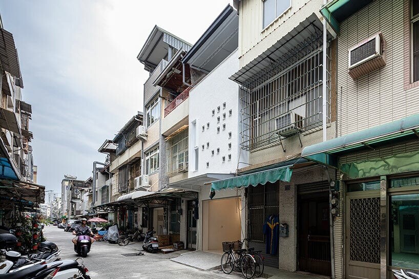 پنجره های کوچک متعدد «خانه OO» در تایوان را روشن می کنند