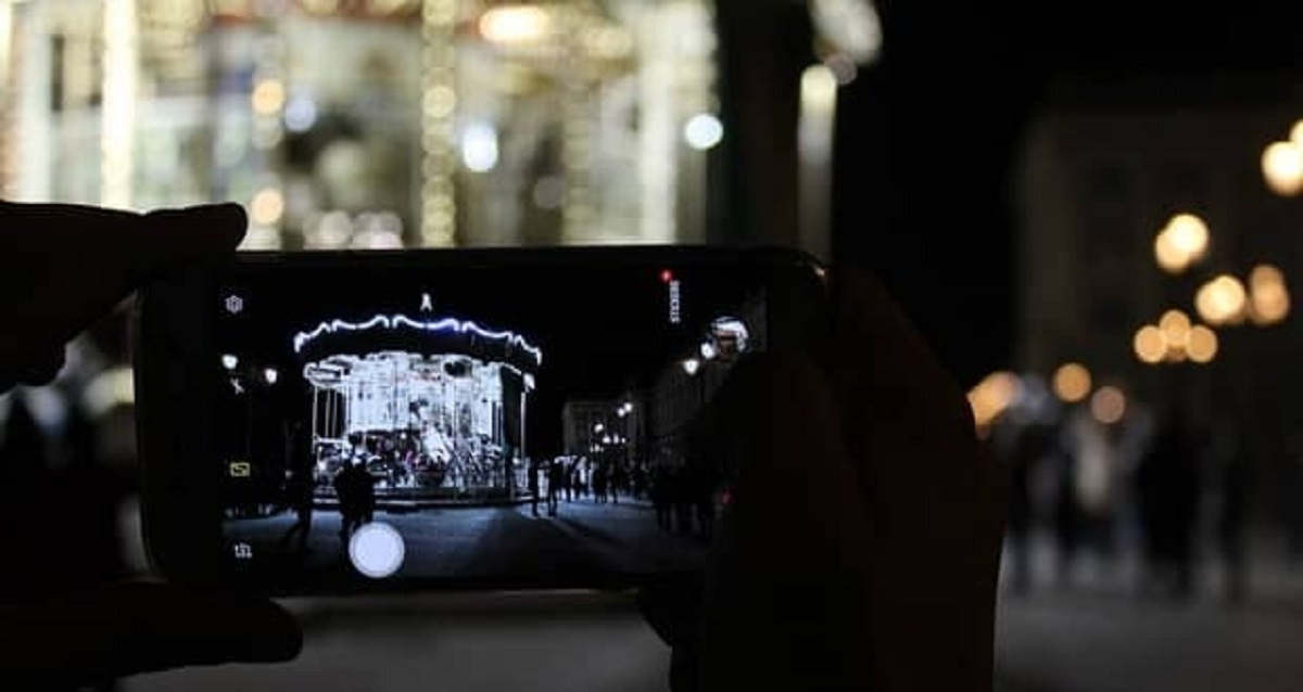 ۶ ترفند حیاتی برای عکاسی حرفه‌ای در شب با گوشی موبایل