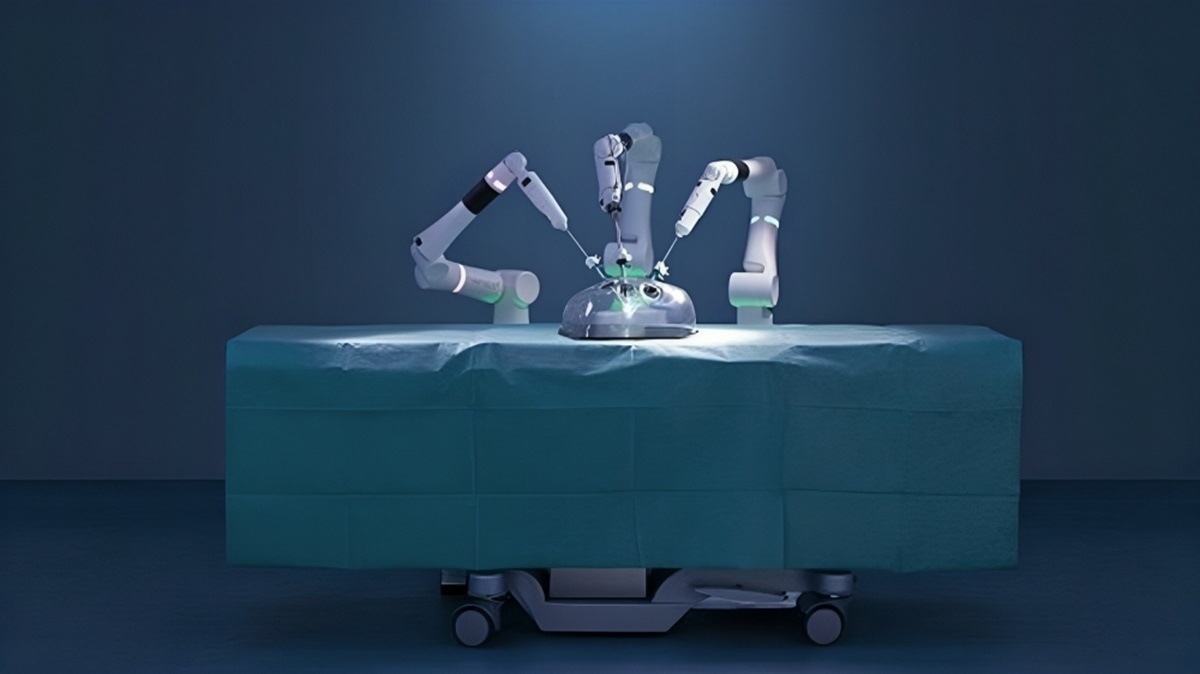 دقت باور نکردنی این ربات در عمل جراحی (فیلم)
