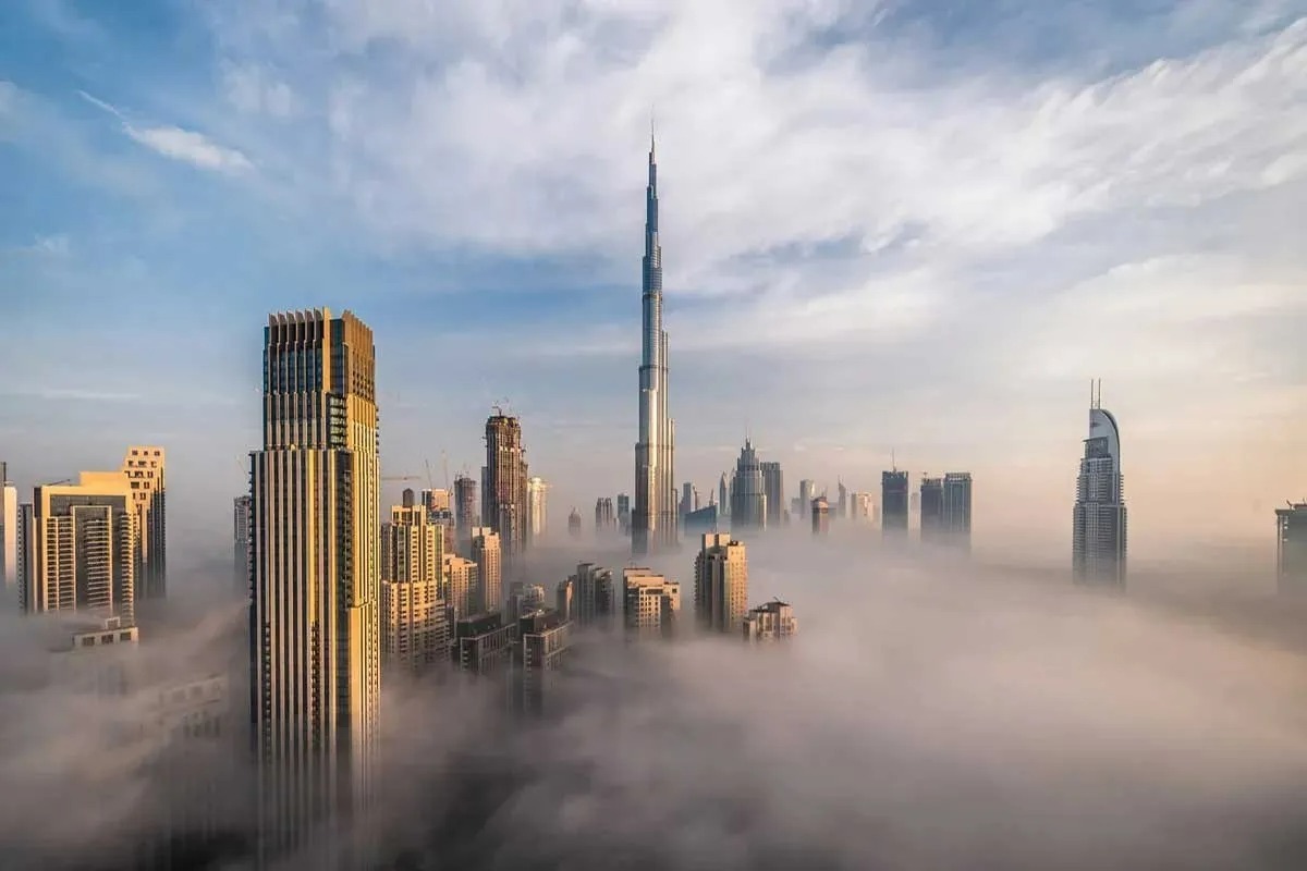 مزارع خورشیدی غول‌پیکر می‌توانند ابرهای باران‌زا را برای امارات به ارمغان بیاورند