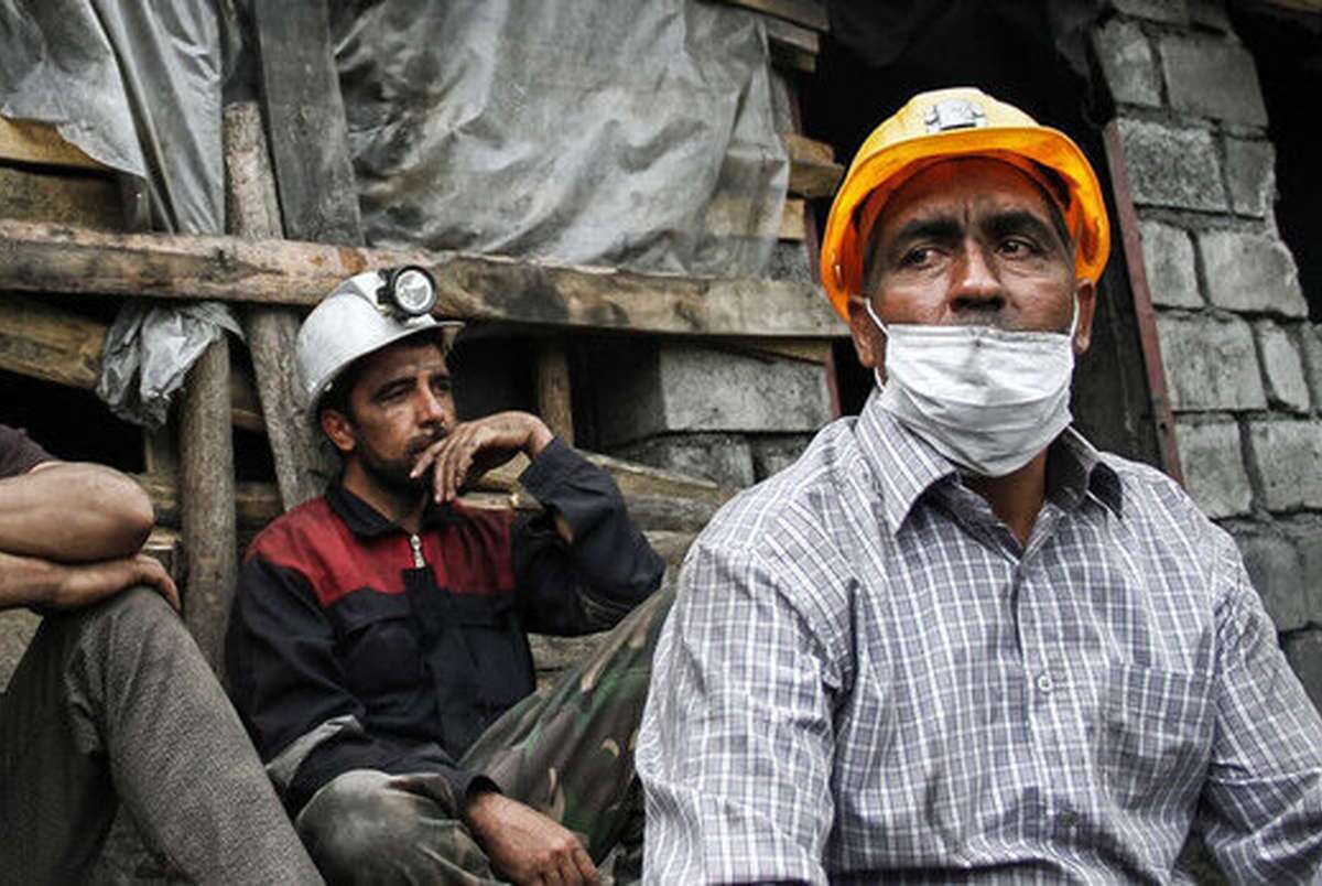 بی توجهی رئیس جمهور به نامه فعالان‌ کارگری/ بدنه دولت هم از کارگران حمایت نمی‌کند
