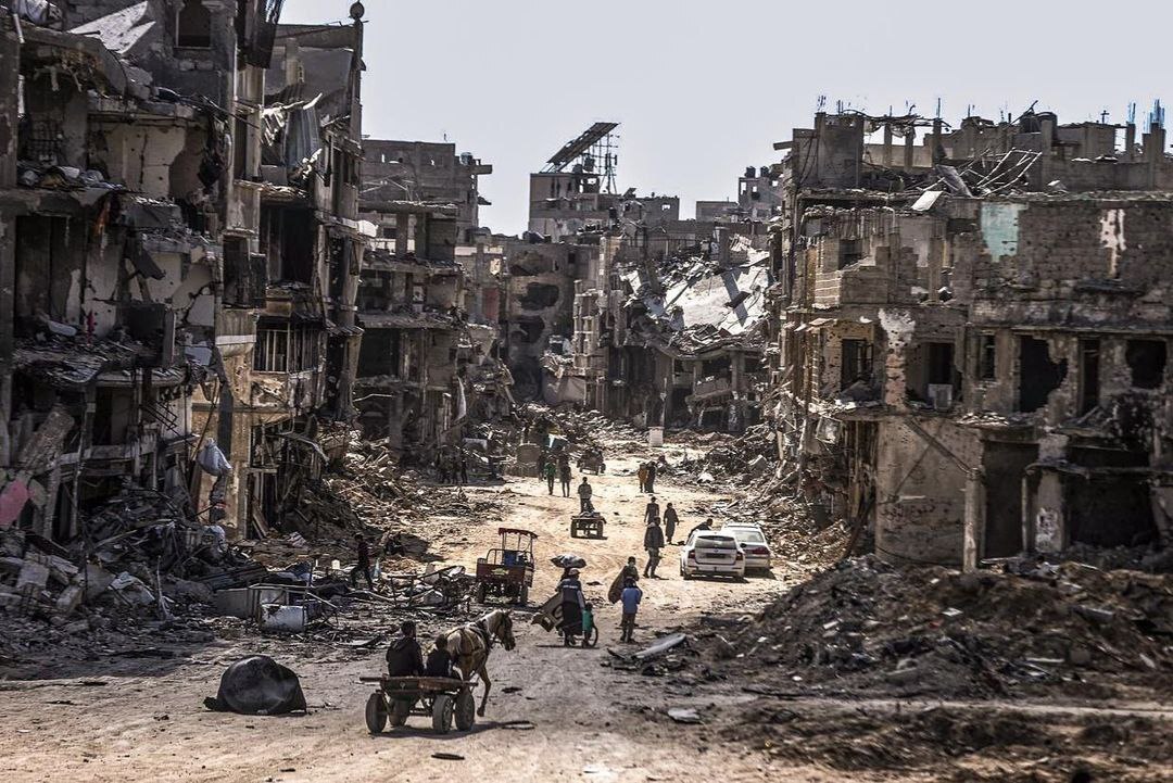 عکسی آخرالزمانی از شهر خان‌یونس پس از خروج نیروهای اسرائیل