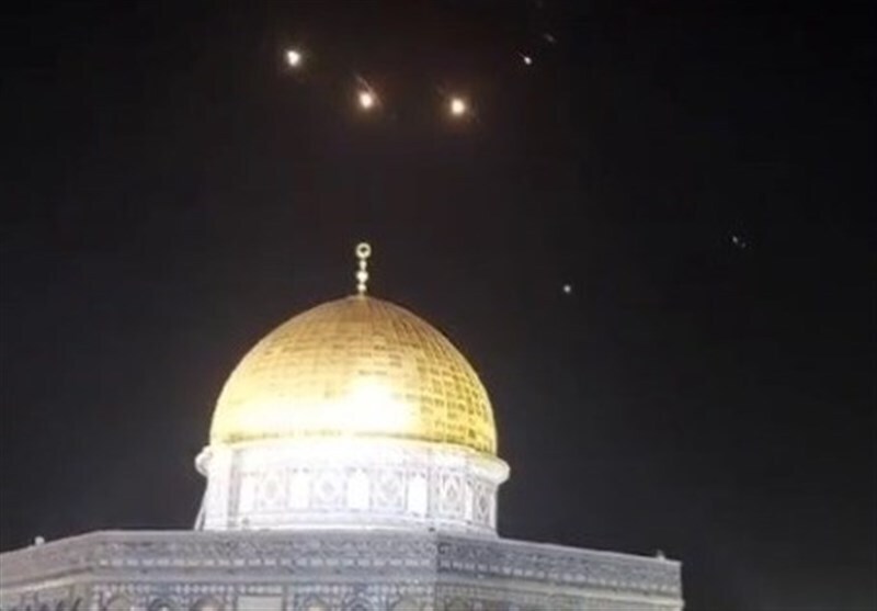 موشک های ایران در آسمان شهر قدس