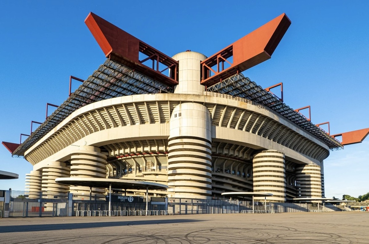 معماری جالب استادیوم سن‌سیرو میلان (فیلم)