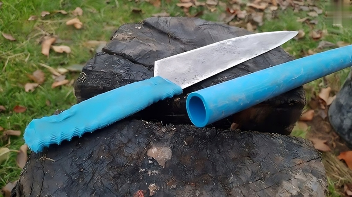 نحوه درست کردن یک دسته چاقوی زیبا با لوله PVC آب (فیلم)