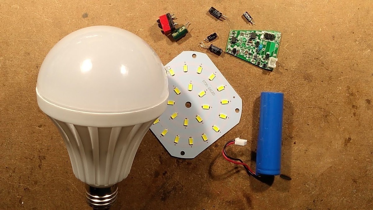 فرآیند ساختن چراغ LED اضطراری قابل شارژ (فیلم)