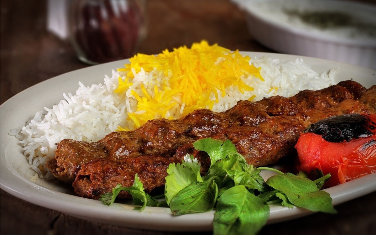 دستور پخت متفاوت‌ترین کباب کوبیده ایرانی (فیلم)
