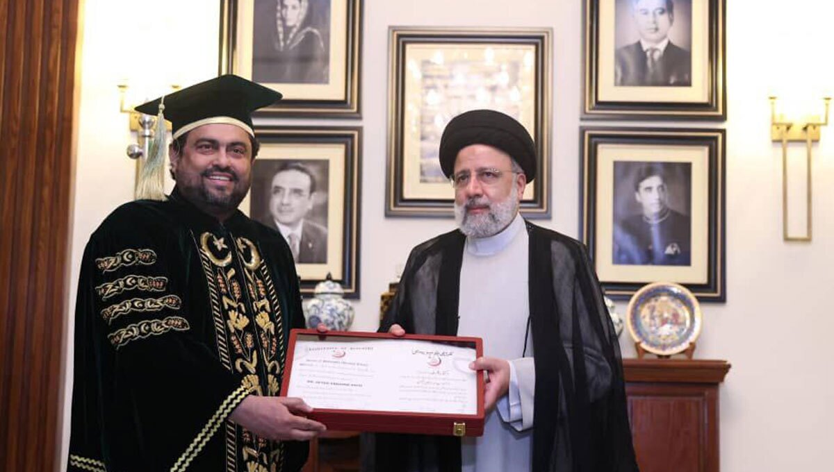 اعطای مدرک دکترای افتخاری دانشگاه کراچی به رئیسی