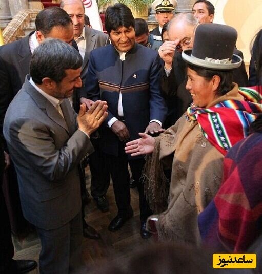 محمود احمدی نژاد دست ندادن با زنان