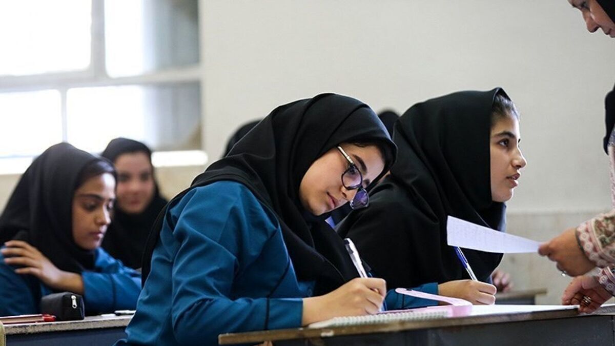 تصمیم جدید دولت برای تحصیل دختران متاهل