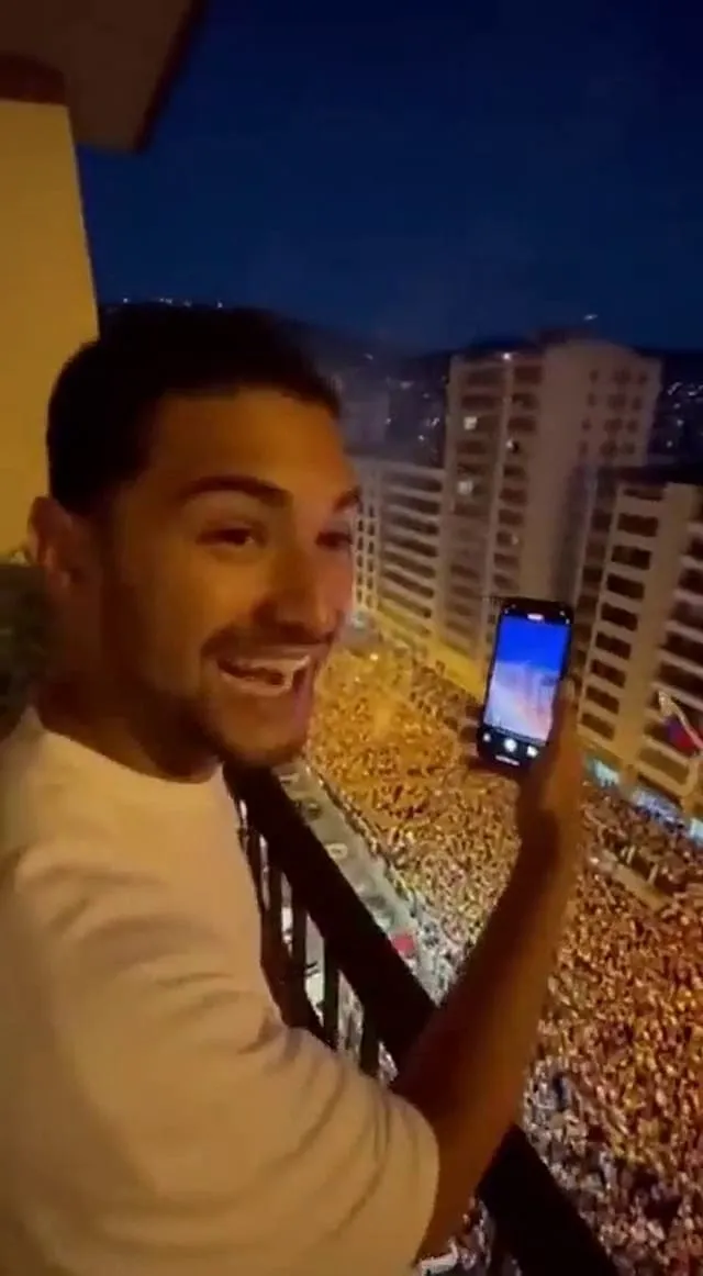 تصویر ویدئویی جعلی که نشان می دهد معترضان برای بازداشت جشن می گیرند 