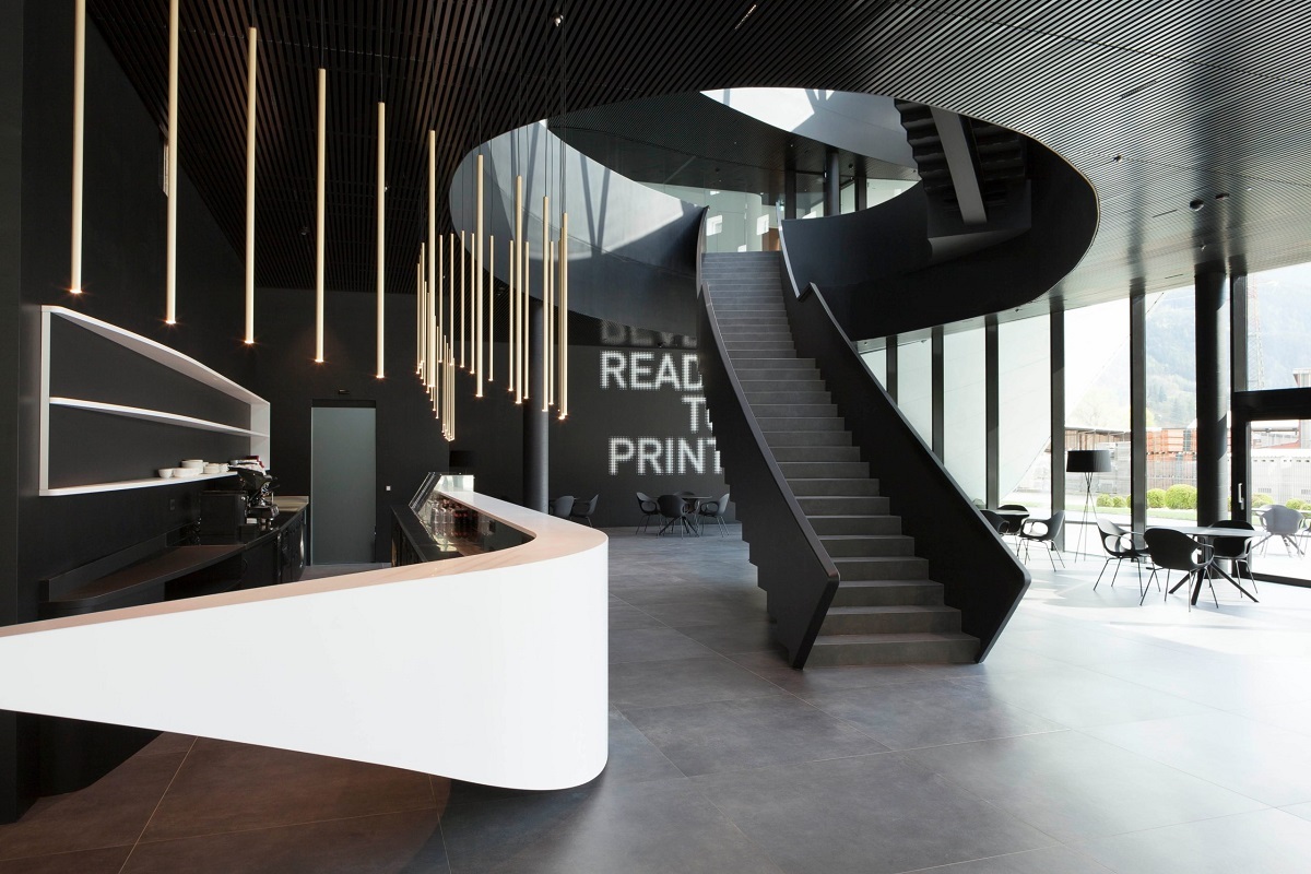 Durst ؛ معماری خاص ساختمان مرکزی یک تولیدکننده مطرح جهانی (+تصاویر)