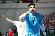 دروازه‌بان ایران هم گلزنی کرد؛ باقر محمدی برای ایران گل زد