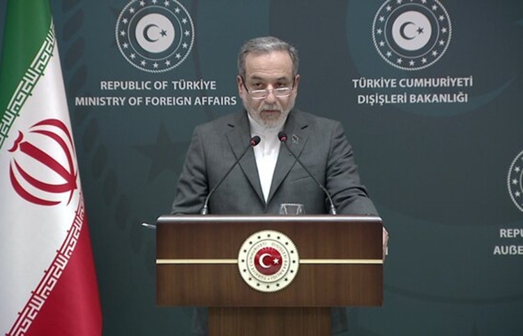 نشست عراقچی