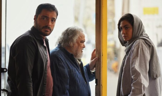 فیلم کافه سلطان صحنه ای از فیلم کافه سلطان ساختهمصطفی رزاقکریمی