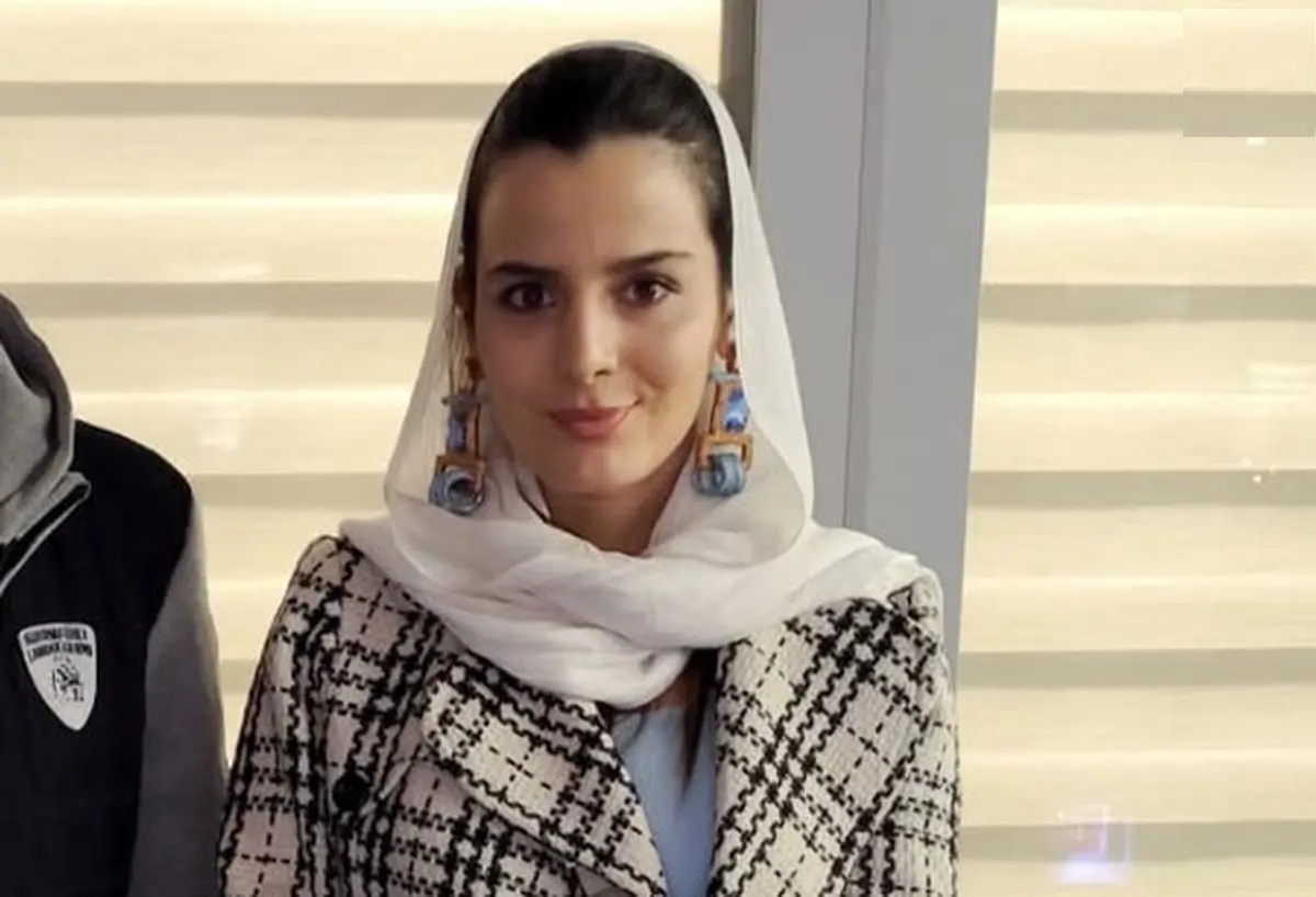 سفر زمان؛ «غزاله اکرمی» (سوجان) در 19 سالگی در پشتصحنه دومین سریالش